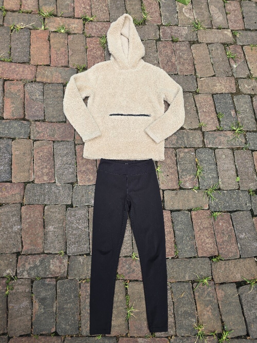 Zella Girl Tan Sherpa Hoodie & Black Legging BTS Outfit Athletic Set Warm Cozy